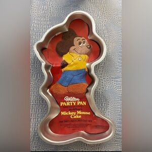Wilton‎ Vintage Retired 1978 Mickey Mouse Cake Party Pan Mold 515-1805
